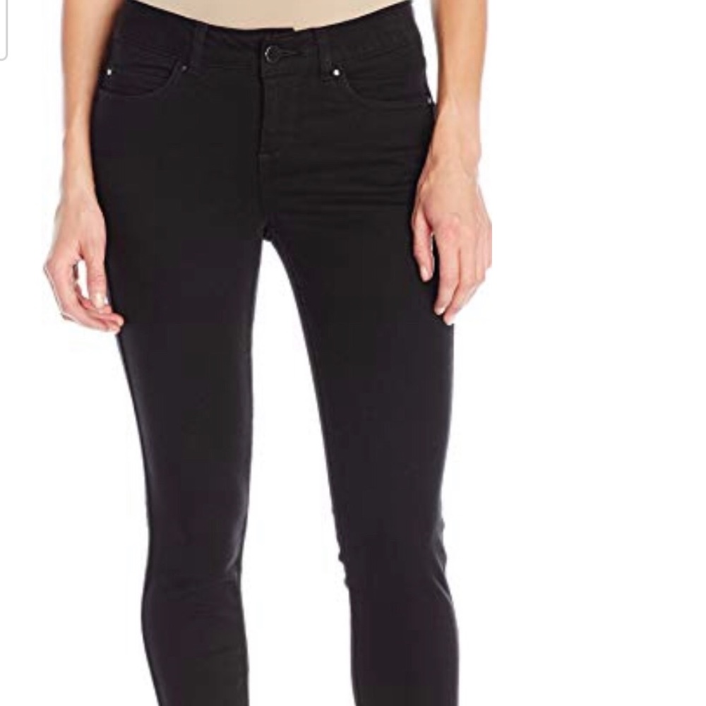 New Rafaella booty shaping comfy jeggings